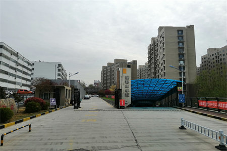江南府邸3室2厅2卫90万116m2精装修出售